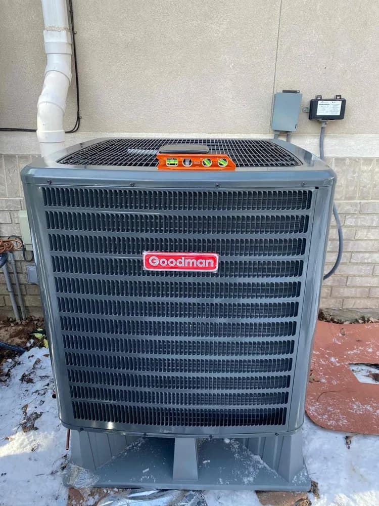 Properly sized residential AC condenser — tonnage and BTU capacity example