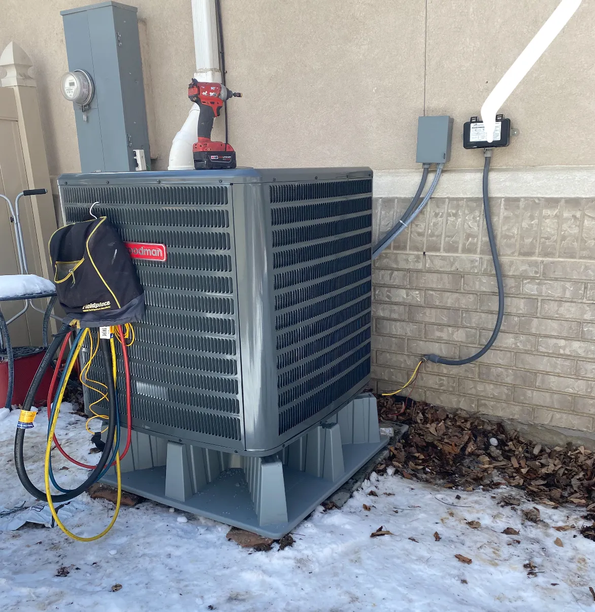 Refrigerant gauges on outdoor condenser