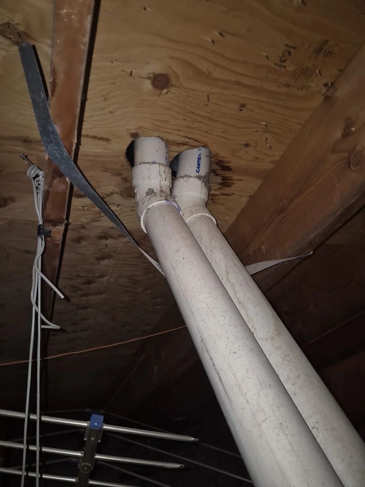 HVAC service technician in Timber Lakes