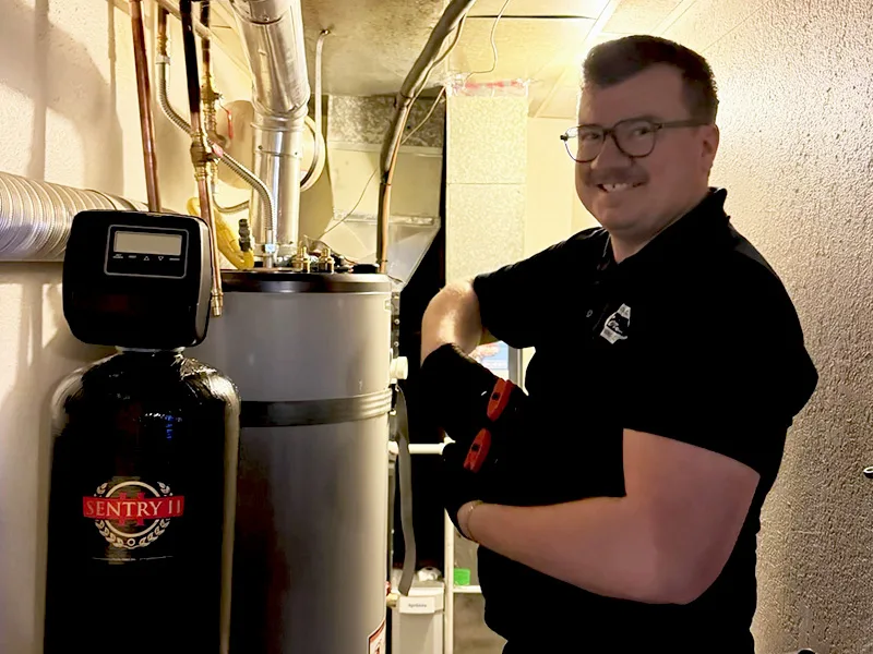 HVAC service technician in Murray